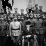 Après la victoire, visite de Mustafa Kemal Atatürk aux officiers de la 15ème Division - 1924