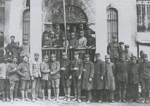 Prisonniers de guerre. Ici des officiers grecques - 1922