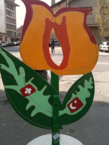 Festival de la Tulipe 2010 - un des panneaux réalisé par les élèves de la région
